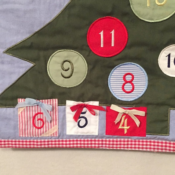 Pottery Barn blue chambray wall hanging Christmas countdown advent calendar - Picture 12 of 16